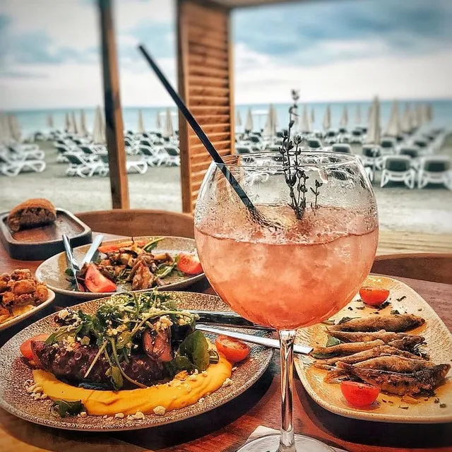ALMAR Seafood Bar