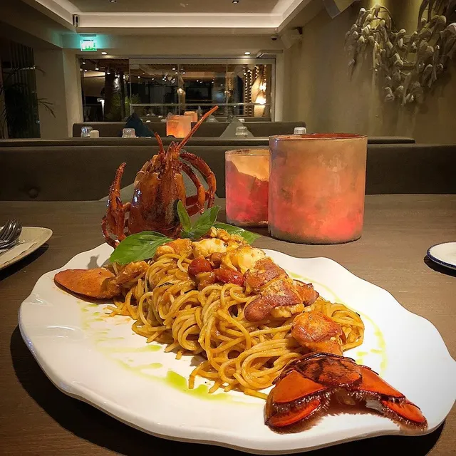 ALMAR Seafood Bar