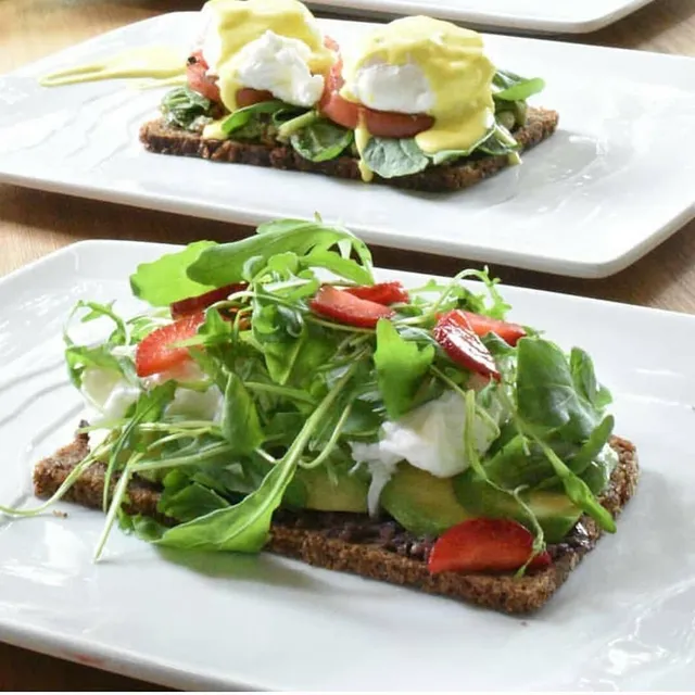Olives and Burgers Healthy Cafe