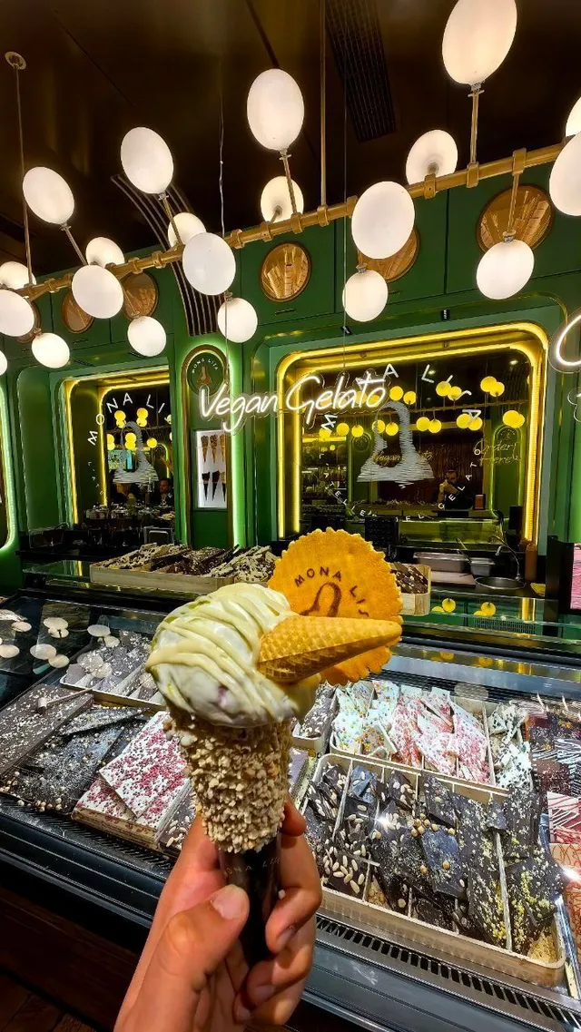 Mona Lisa L' Atelier Del Gelato