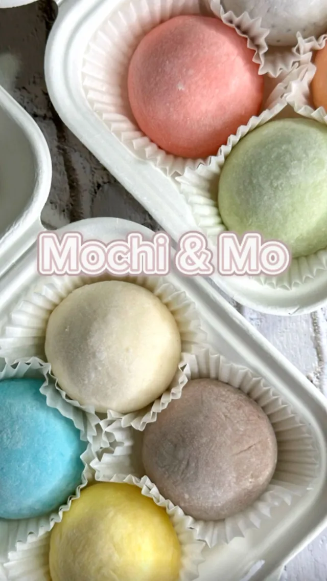 Mochi and Mo