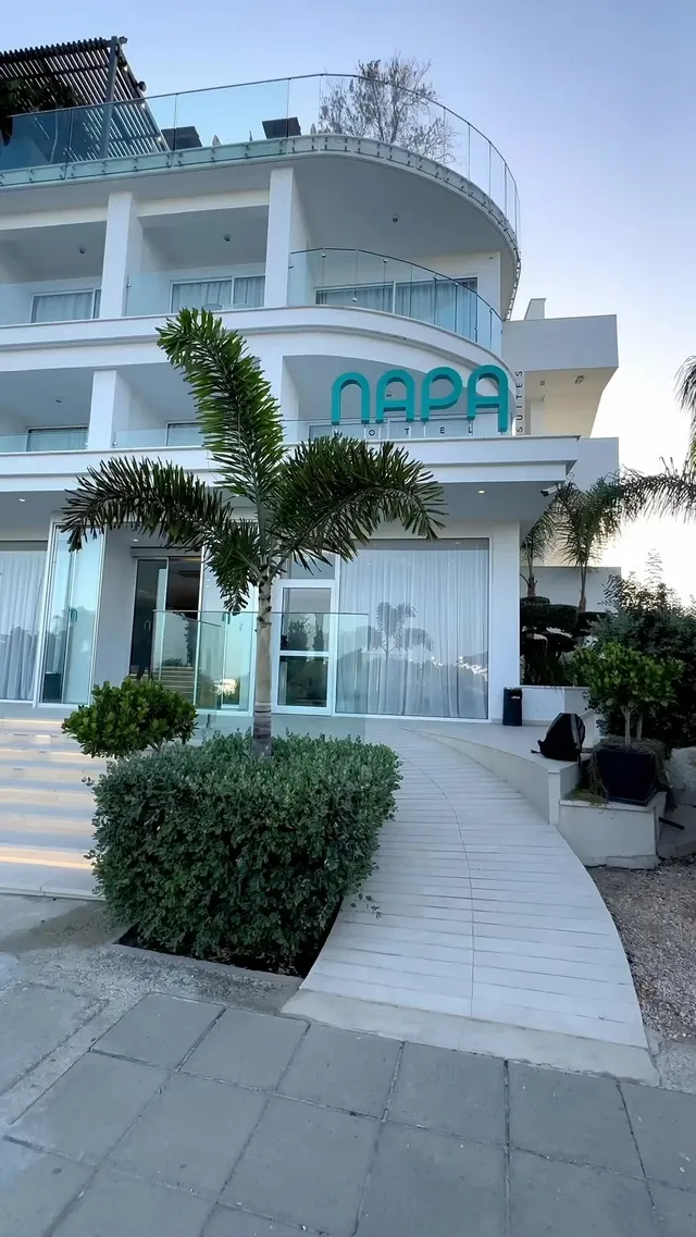 Hotel Napa Suites