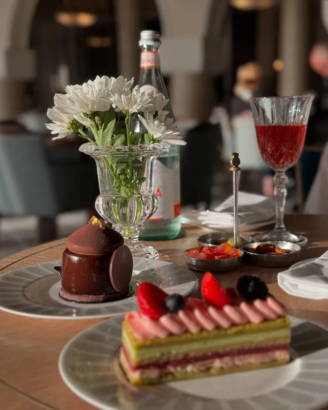 Elysium Hotel