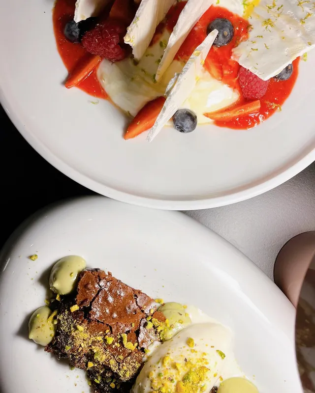 Scale Restaurant