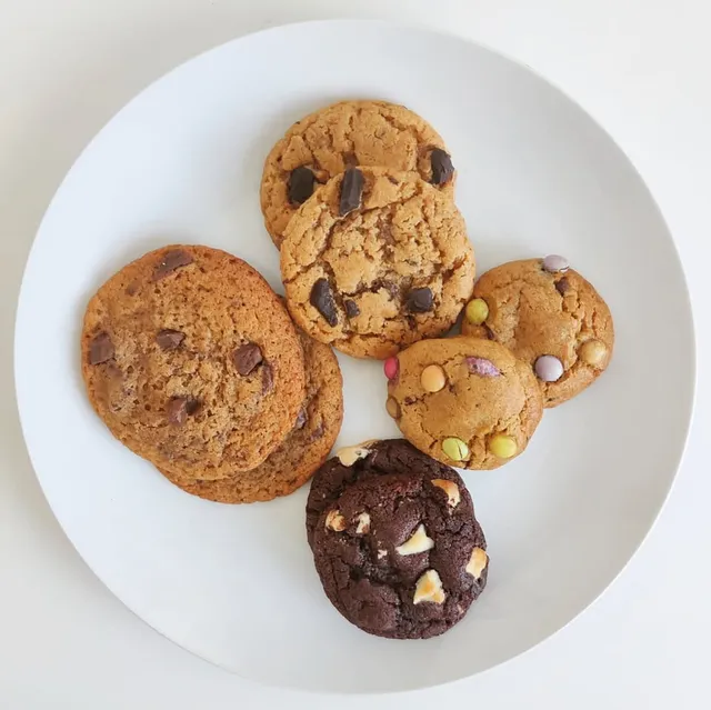 Barbara Bakes