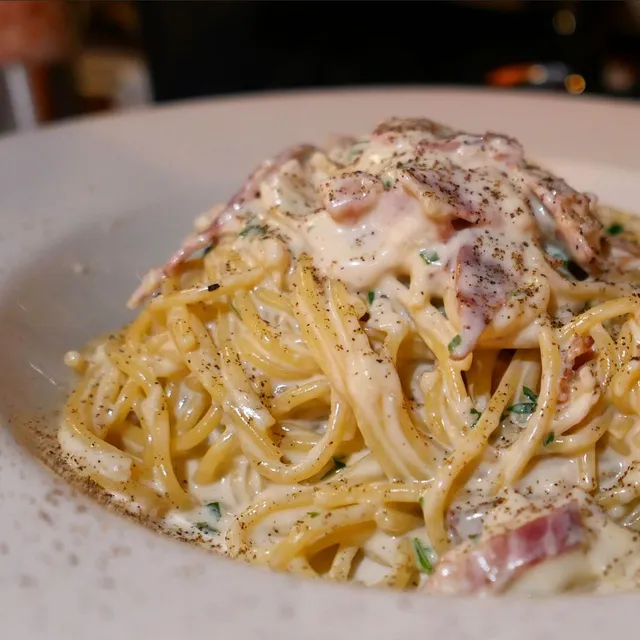Artima Bistro