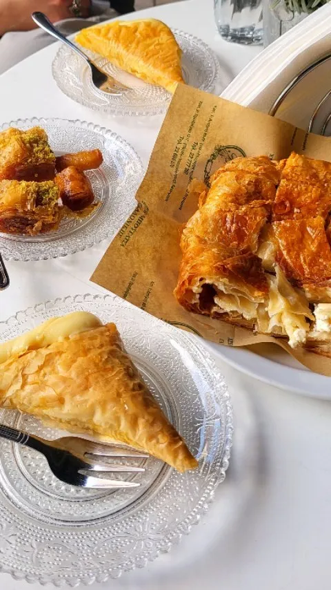 Giagia Viktoria