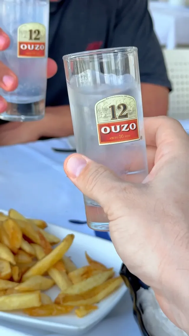 Ouzo 12