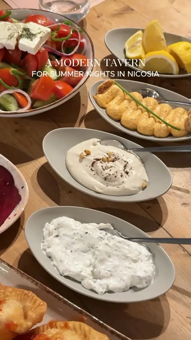 Paparouna Meze