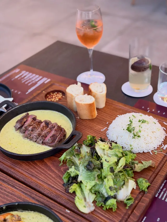 L'Entrecôte by Memories