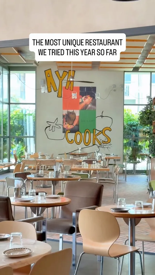 Aya Cooks